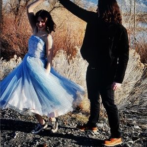 Meet your Posher, Marian